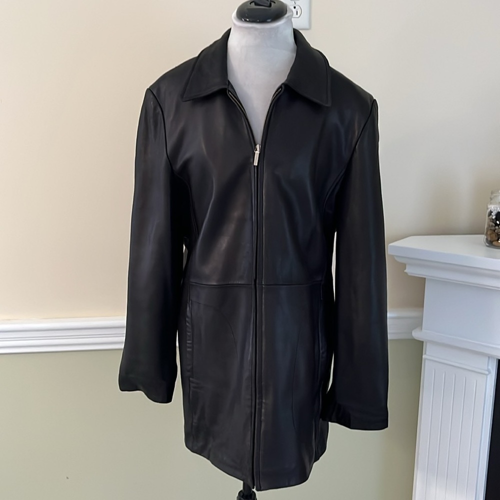 Women's Black Leather Jacket - Picture 5 of 16